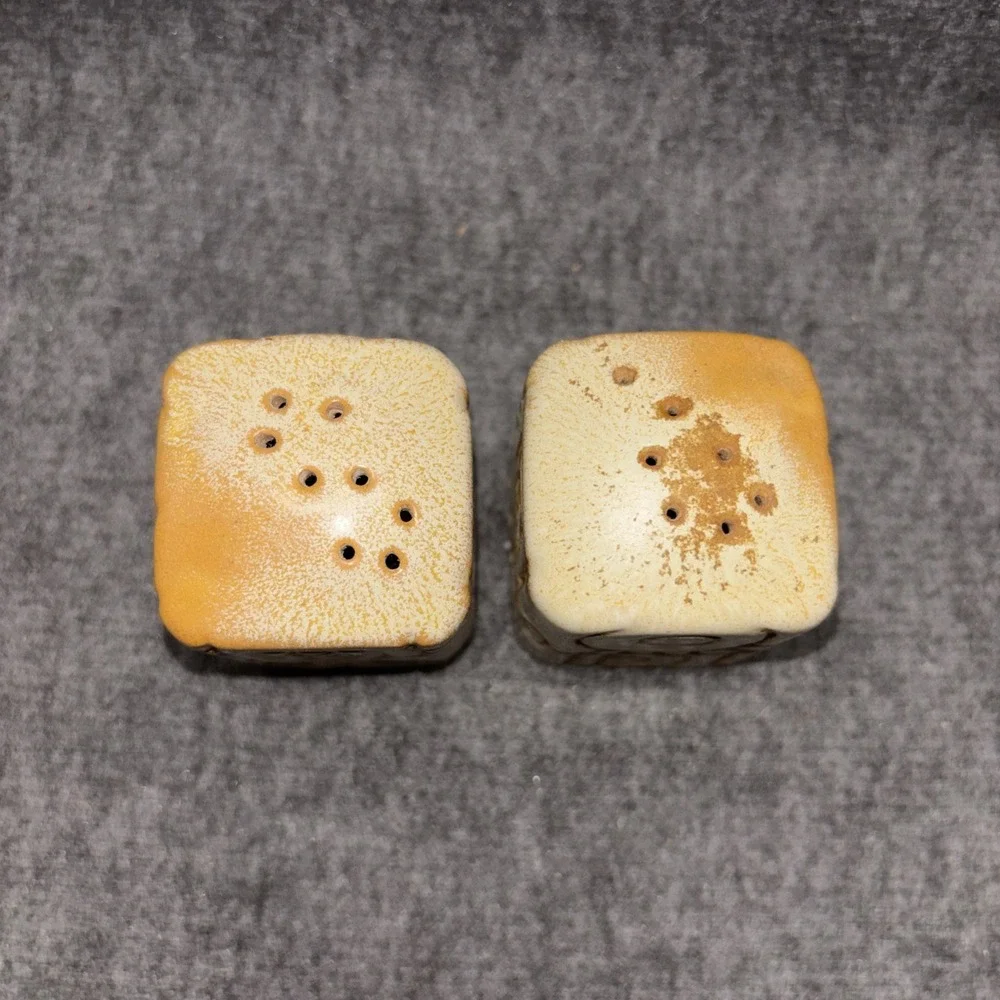 Vintage FRANKOMA Mayan Aztec Prairie Brown Tan Salt & Pepper‎ MCM No Corks 2.5